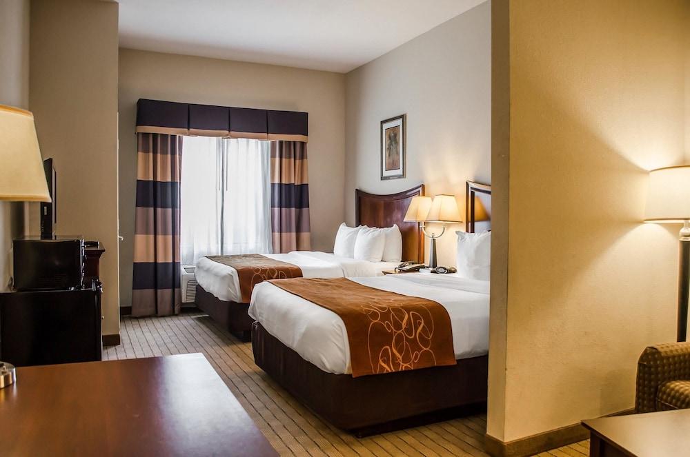 Comfort Suites North Mobile Сараленд Екстериор снимка