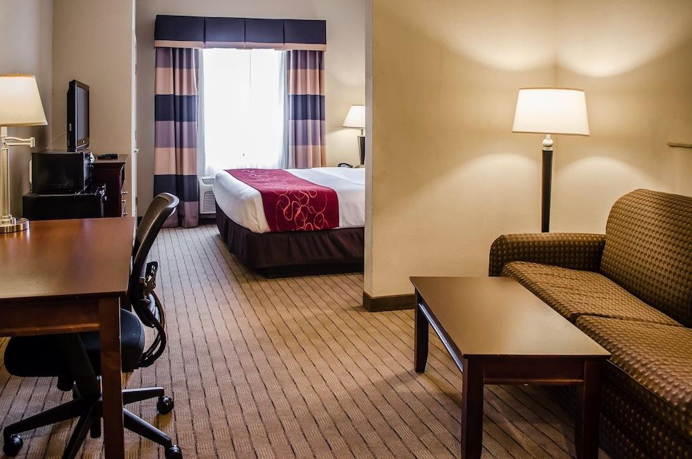 Comfort Suites North Mobile Сараленд Екстериор снимка